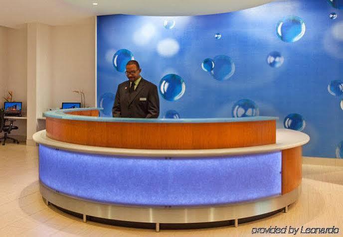 Springhill Suites Pittsburgh Southside Works Exteriör bild