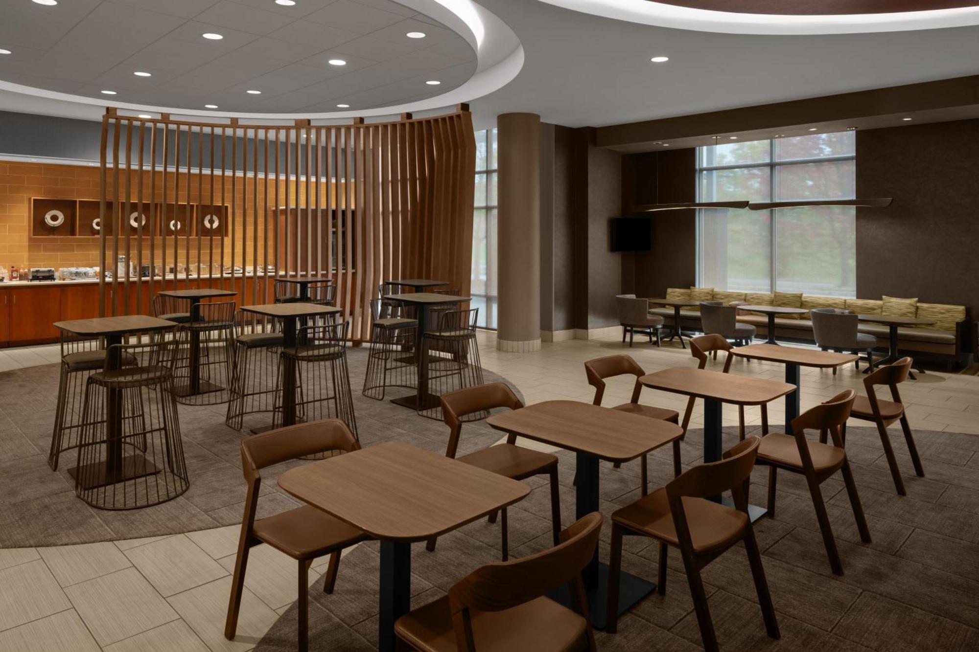 Springhill Suites Pittsburgh Southside Works Exteriör bild
