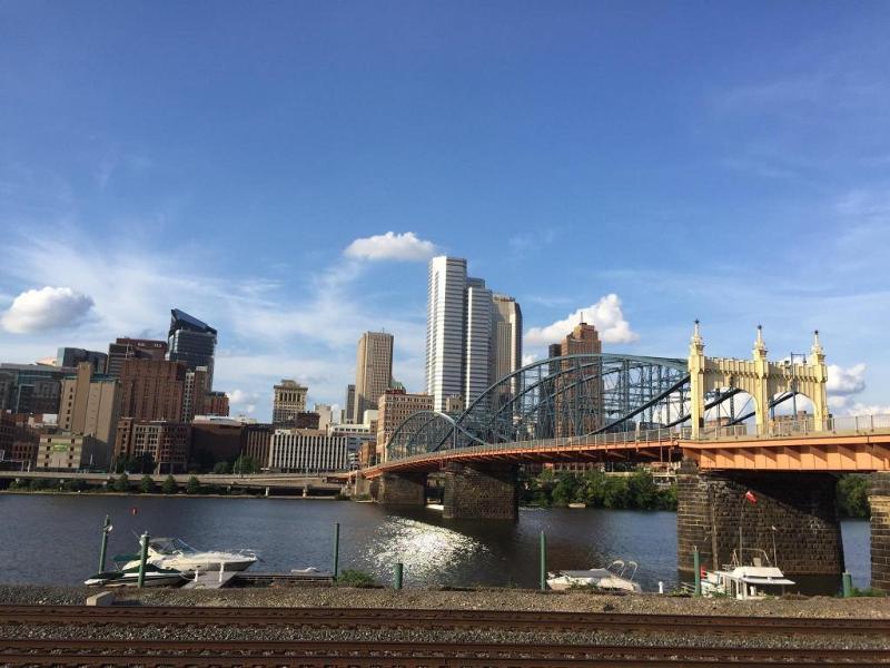 Springhill Suites Pittsburgh Southside Works Exteriör bild